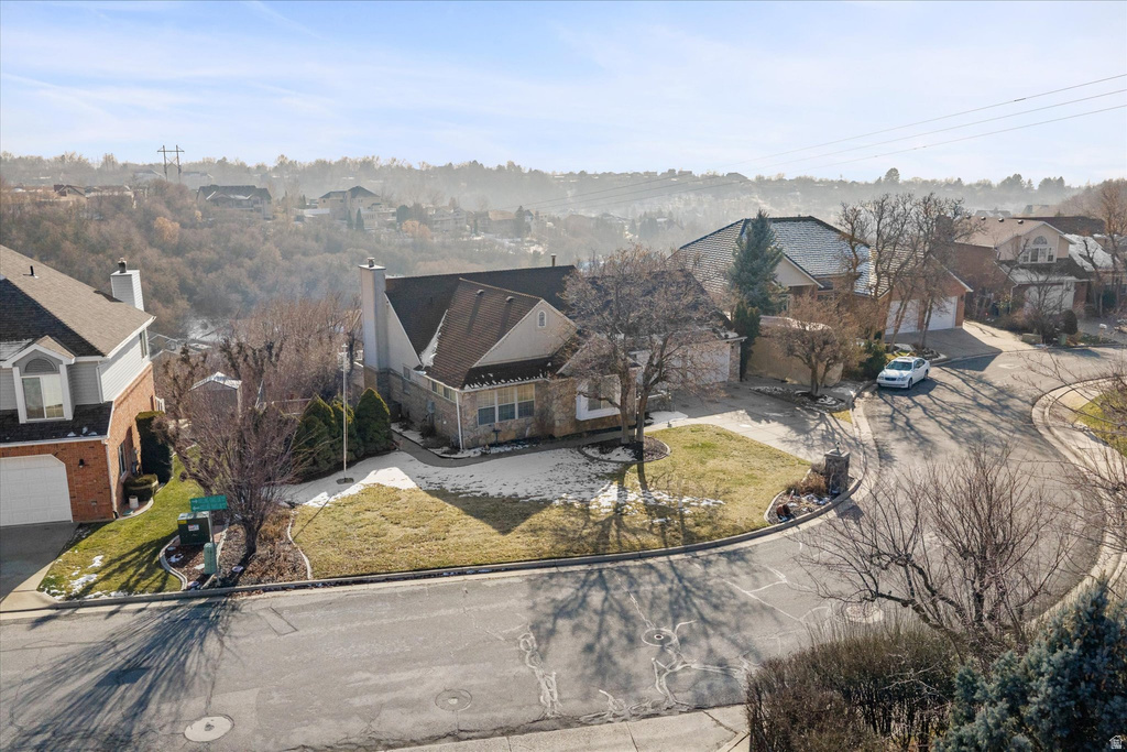 2222 E ROLLING OAKS LN Layton, UT 84040