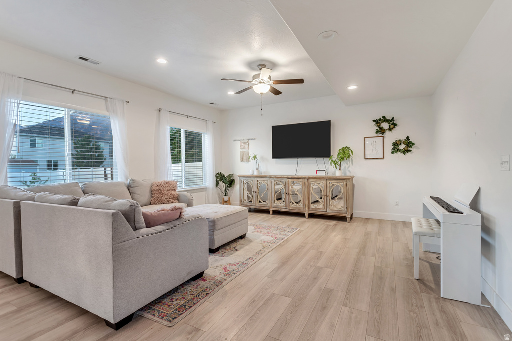 1058 W 1150 S Springville, UT 84663