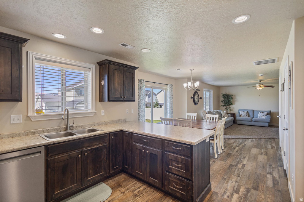 186 W ROYAL LAND DR Santaquin, UT 84655