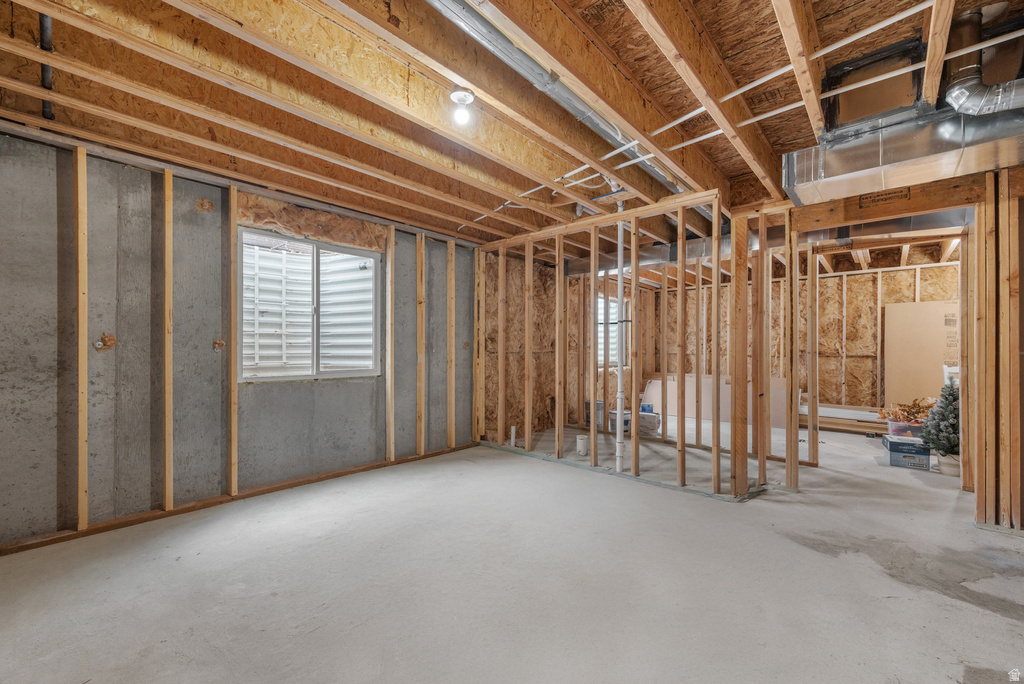 1211 E 500 S Hyrum, UT 84319