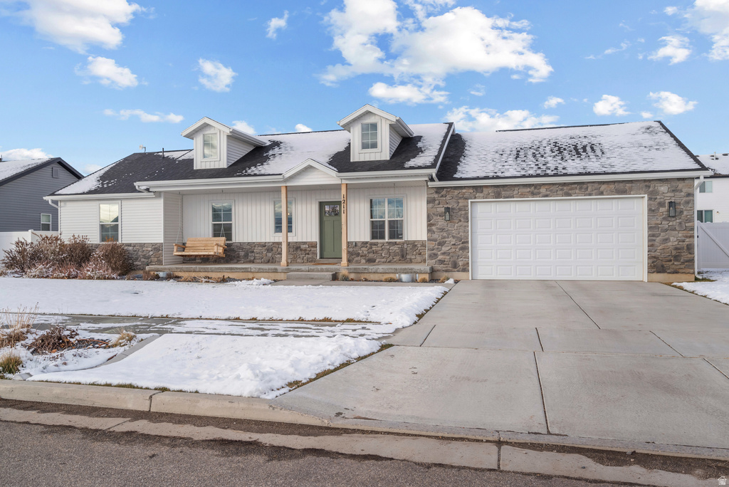 1211 E 500 S Hyrum, UT 84319