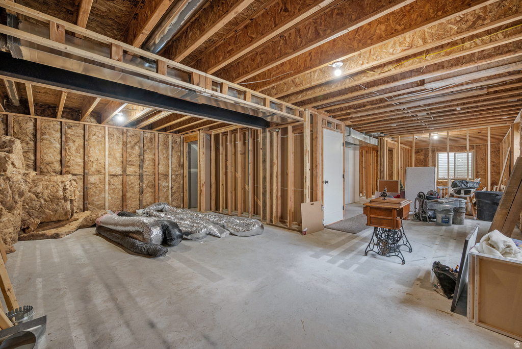 1211 E 500 S Hyrum, UT 84319