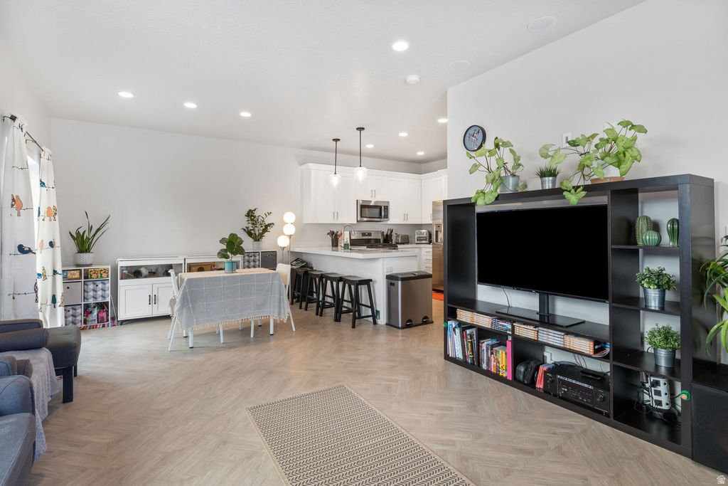 986 W VISTA DR Lehi, UT 84048