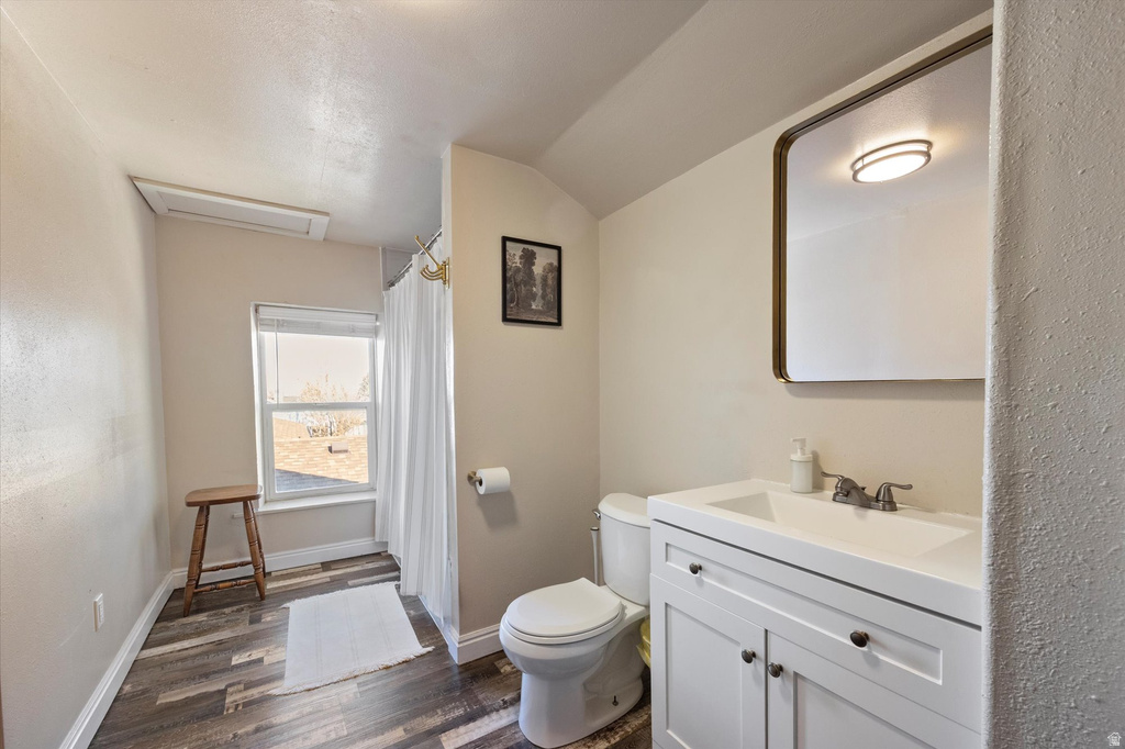 20 N MAIN ST Mona, UT 84645