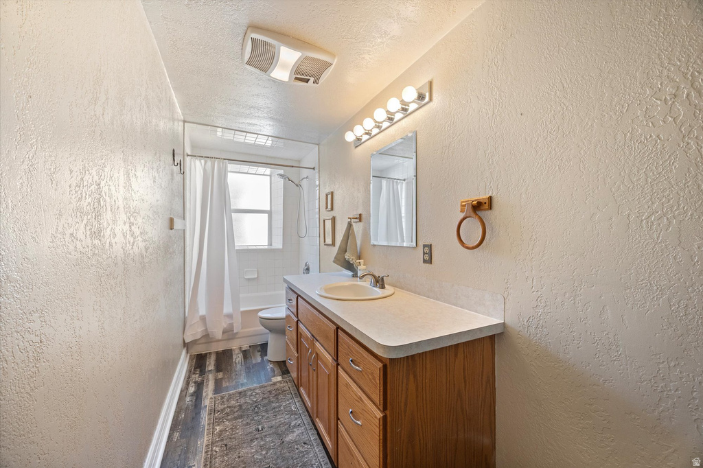 20 N MAIN ST Mona, UT 84645