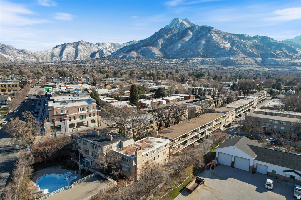 2220 E MURRAY HOLLADAY RD #110 Holladay, UT 84117