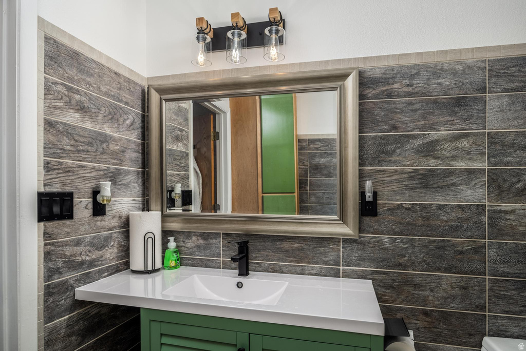 2416 N WAUNITA AVE Kanab, UT 84741