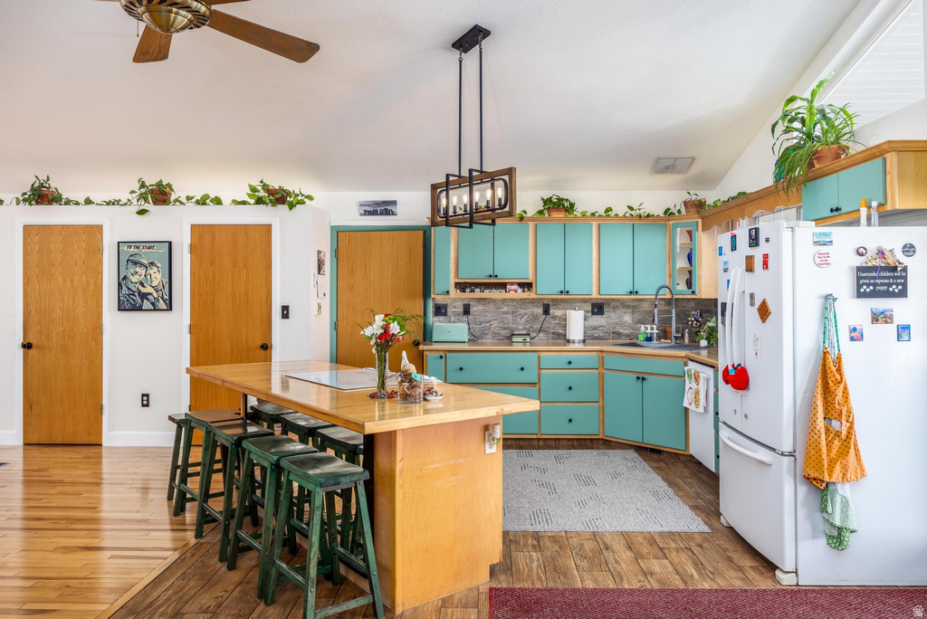 2416 N WAUNITA AVE Kanab, UT 84741