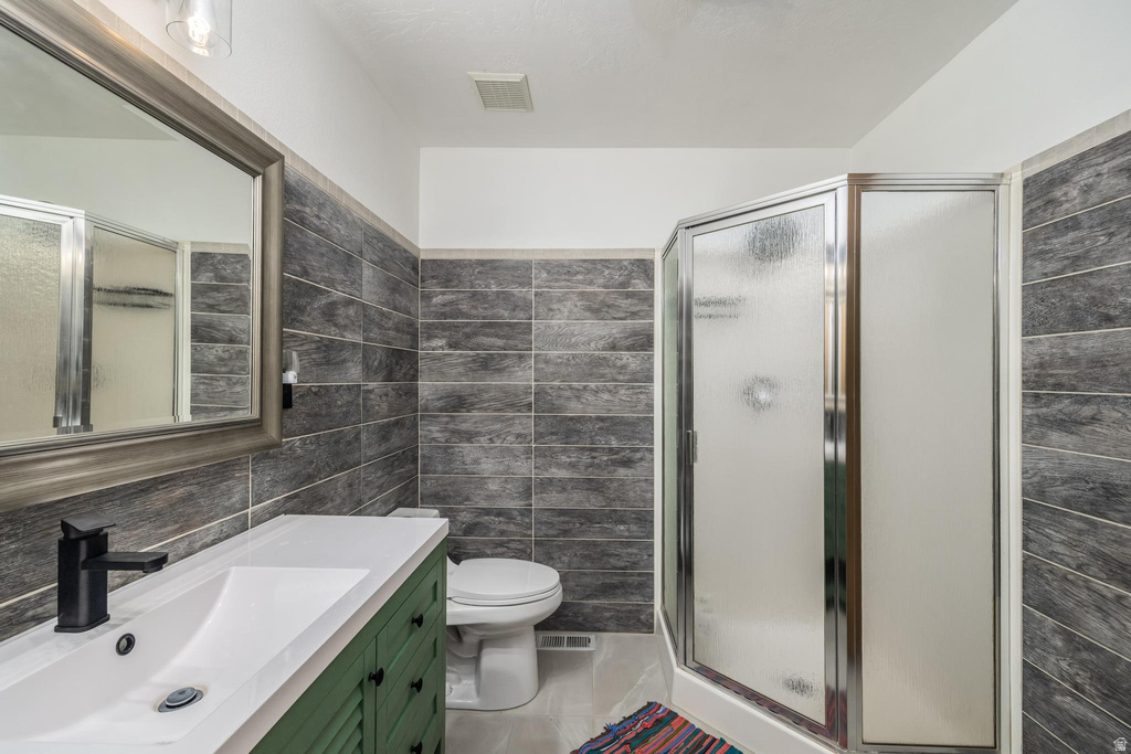 2416 N WAUNITA AVE Kanab, UT 84741