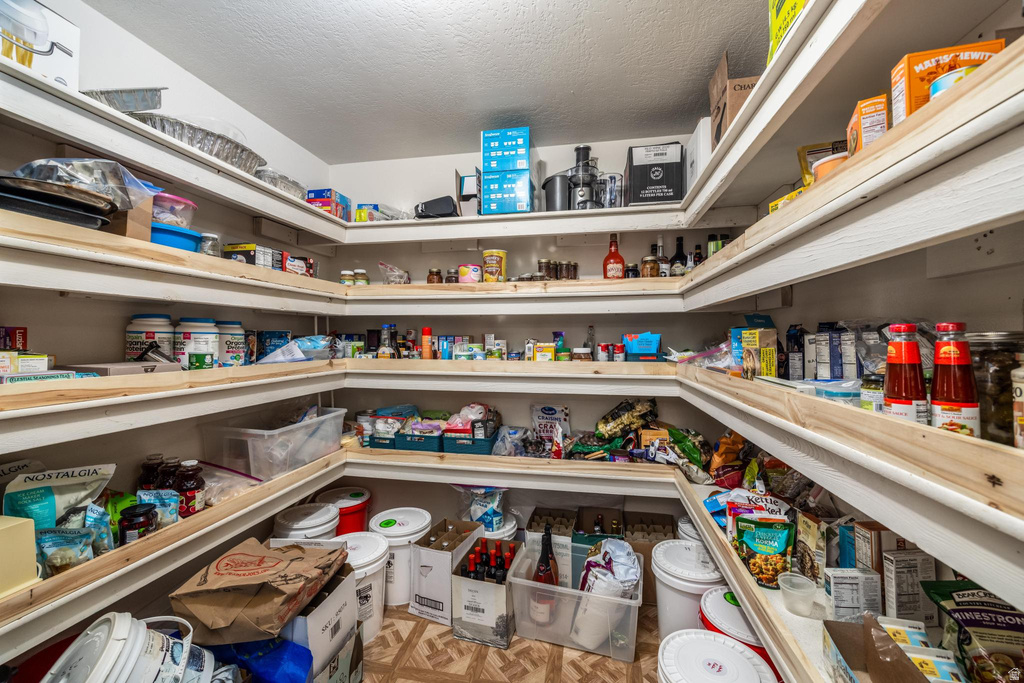 2416 N WAUNITA AVE Kanab, UT 84741