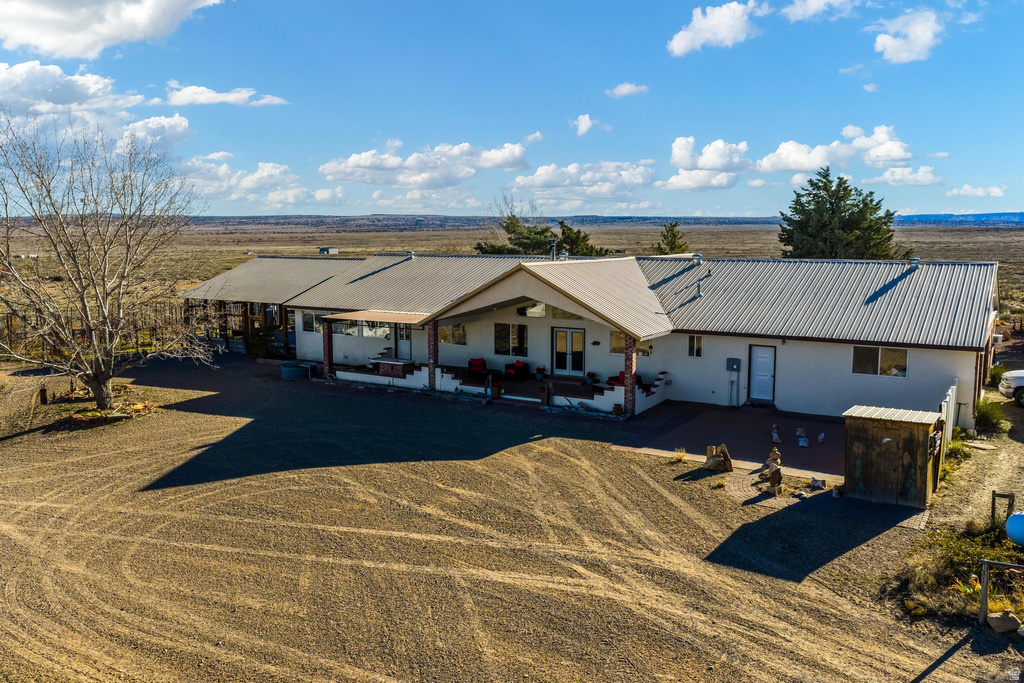 2416 N WAUNITA AVE Kanab, UT 84741