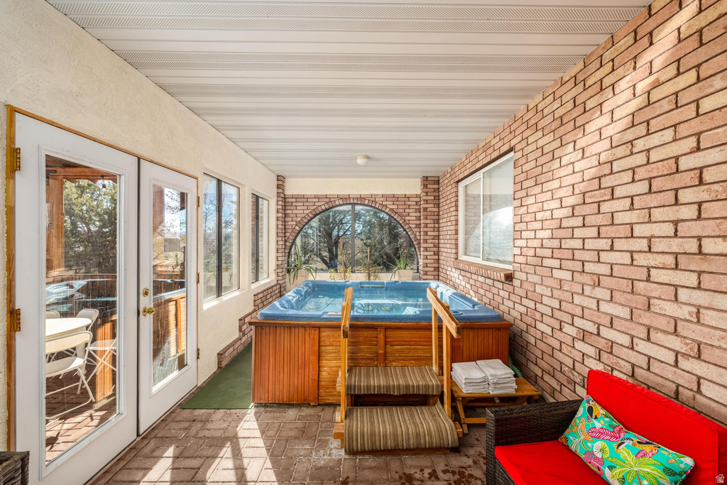 2416 N WAUNITA AVE Kanab, UT 84741