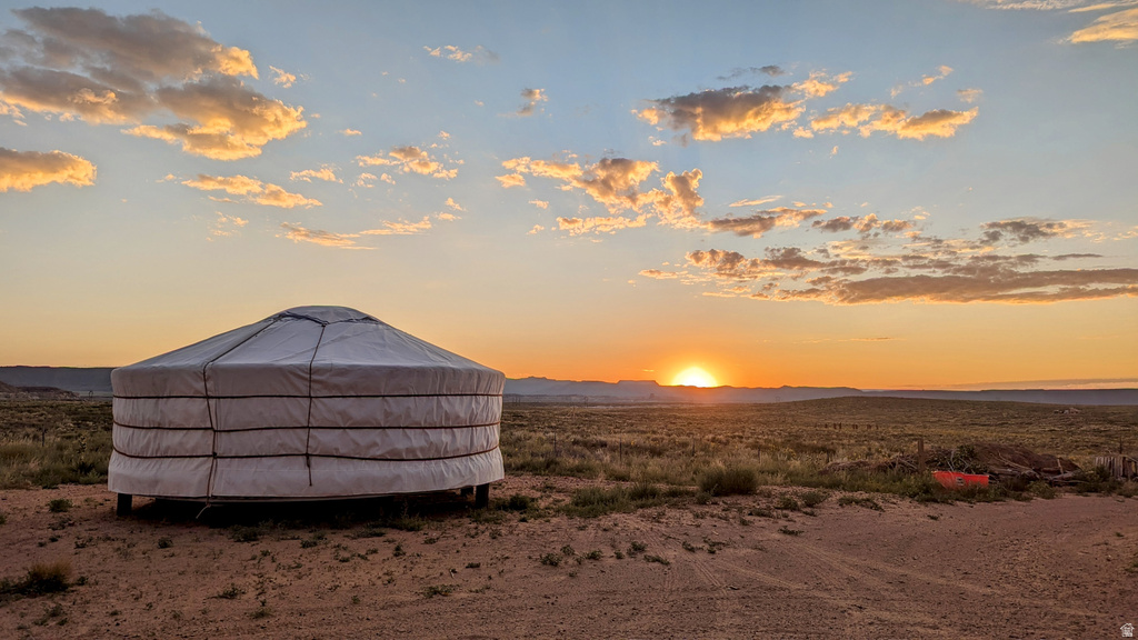 2416 N WAUNITA AVE Kanab, UT 84741