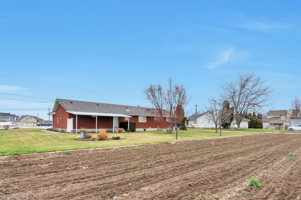 3855 W 2600 N Plain City, UT 84404