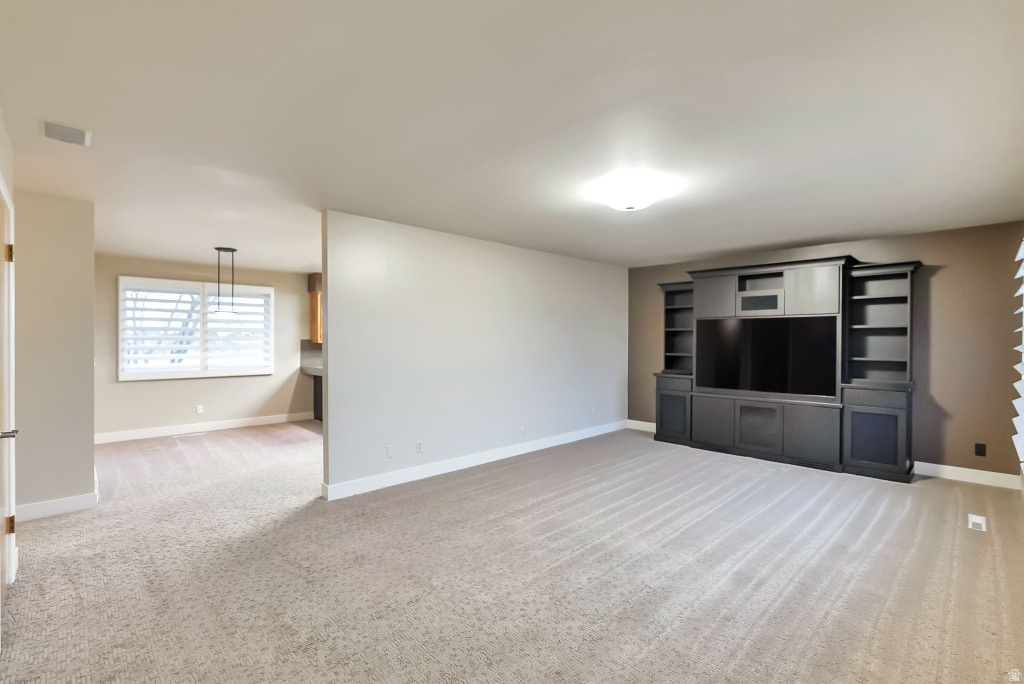 3855 W 2600 N Plain City, UT 84404