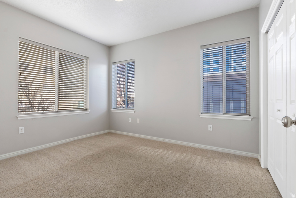 170 W ALBION VILLAGE WAY #202 Sandy, UT 84070