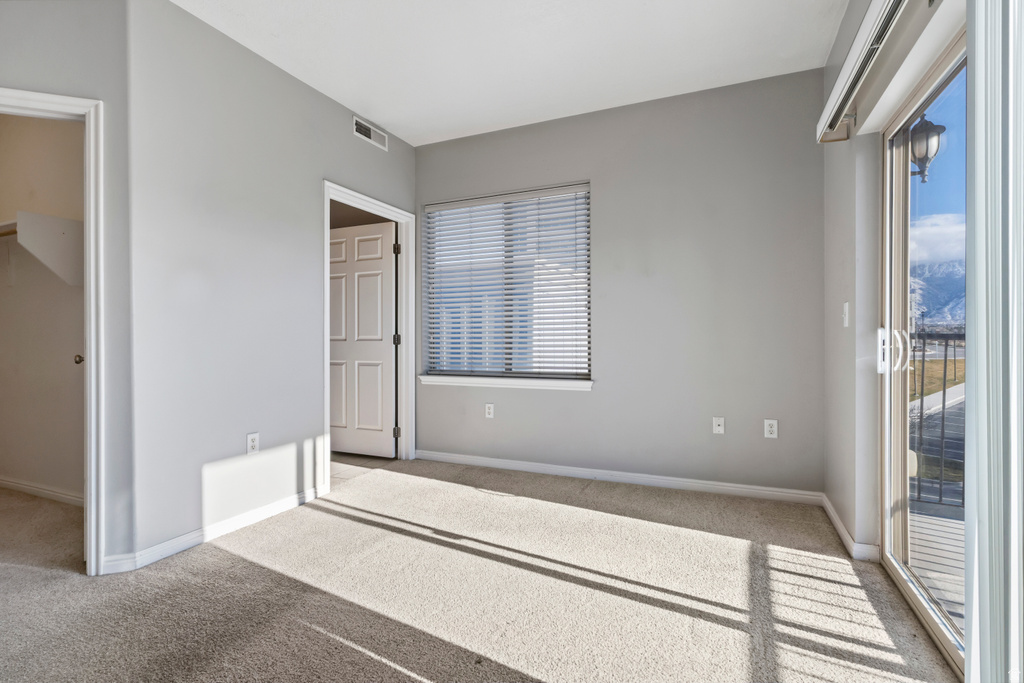 170 W ALBION VILLAGE WAY #202 Sandy, UT 84070