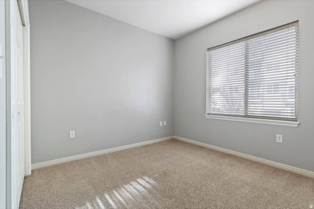 170 W ALBION VILLAGE WAY #202 Sandy, UT 84070