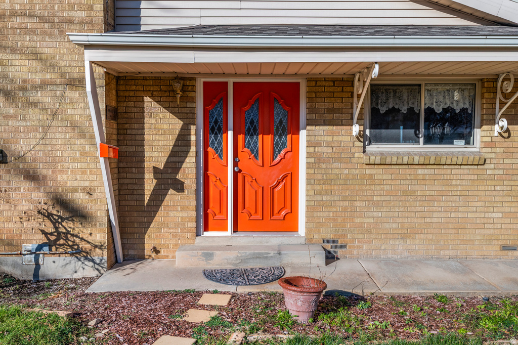 1886 S JERI DR Bountiful, UT 84010