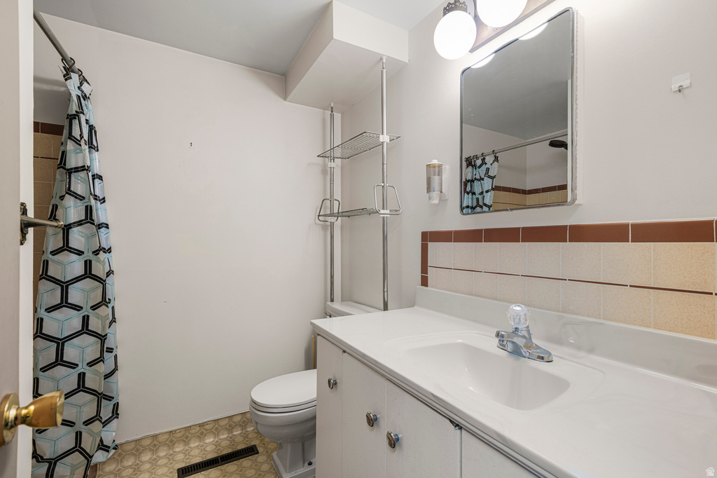 1886 S JERI DR Bountiful, UT 84010