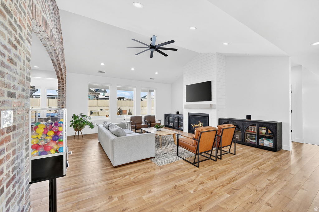 3069 E LAKESIDE DR Eagle Mountain, UT 84005