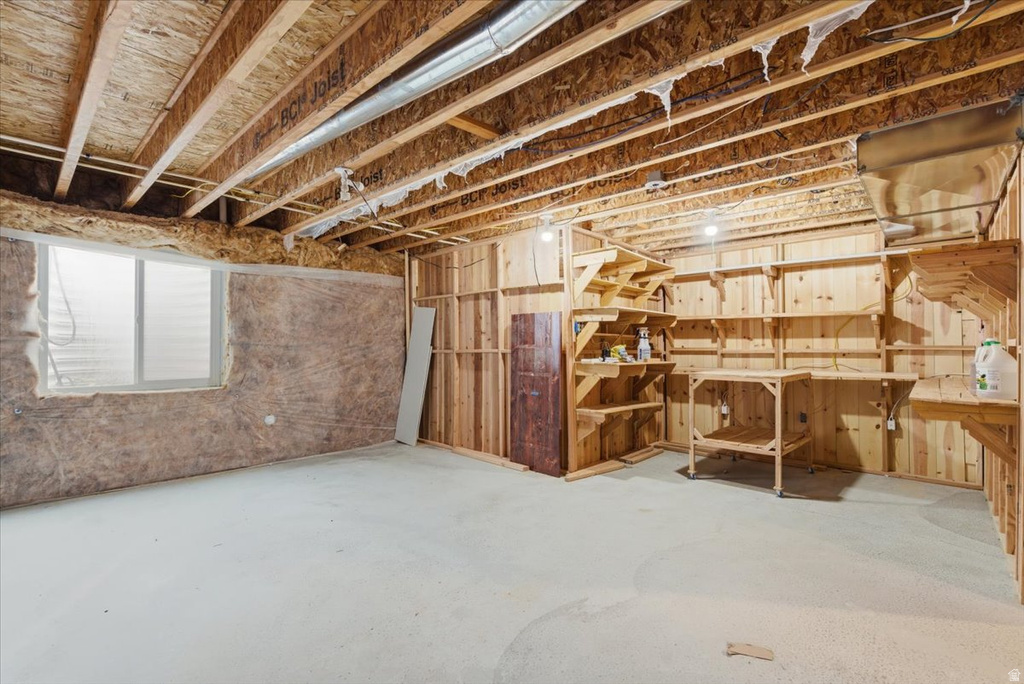 4732 S WEST PARK DR Roy, UT 84067