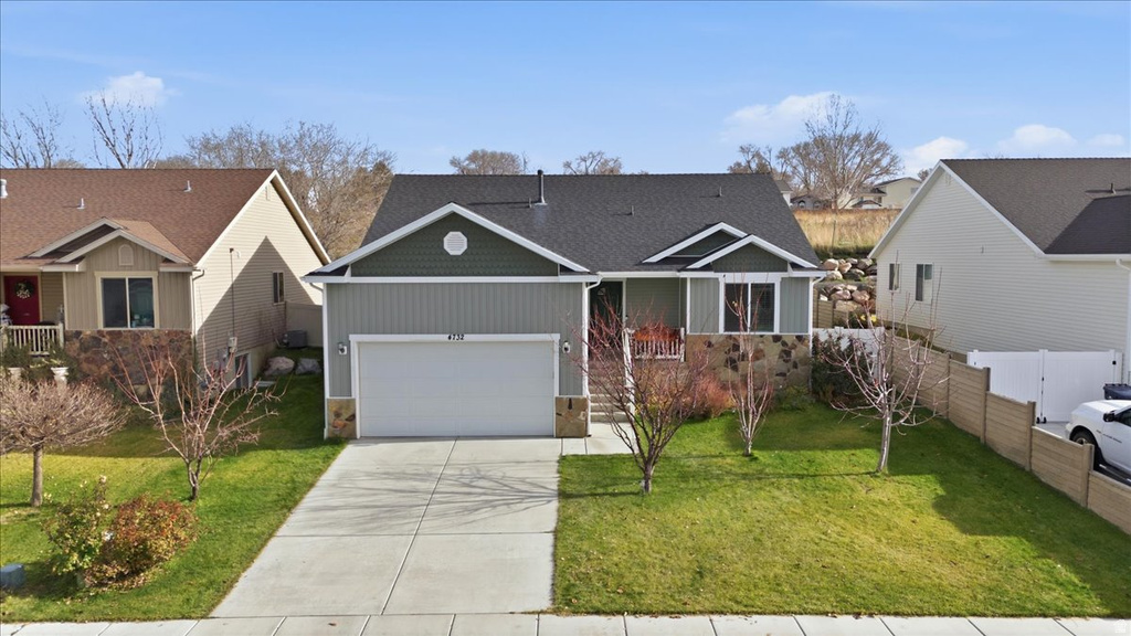 4732 S WEST PARK DR Roy, UT 84067