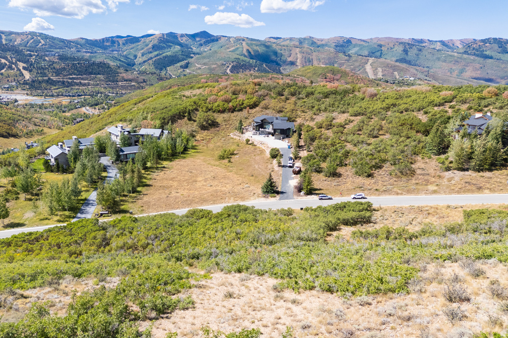 3755  RISING STAR LN Park City, UT 84060