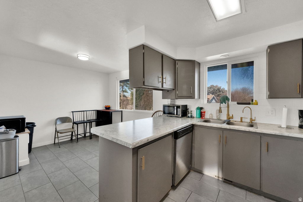 5240 W CHERRYWOOD LN West Valley City, UT 84120