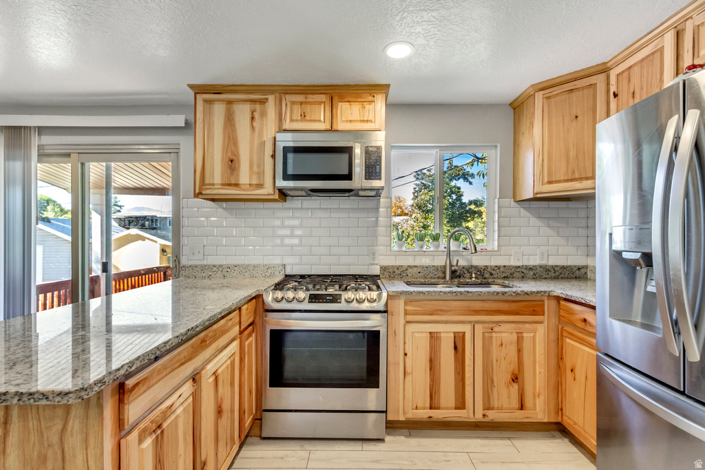 3914 S MANHATTEN DR West Valley City, UT 84120