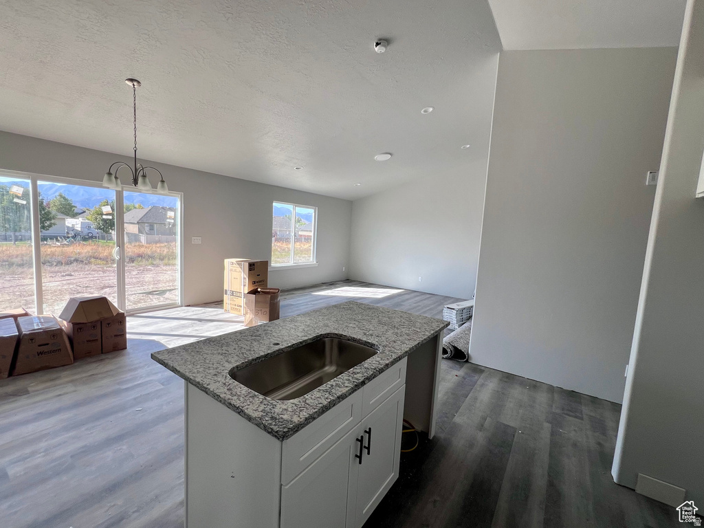 2349 E SEGO LILIY DR Eagle Mountain, UT 84005