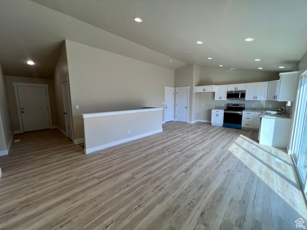 2322 E YELLOW BLOSSOM ST Eagle Mountain, UT 84005