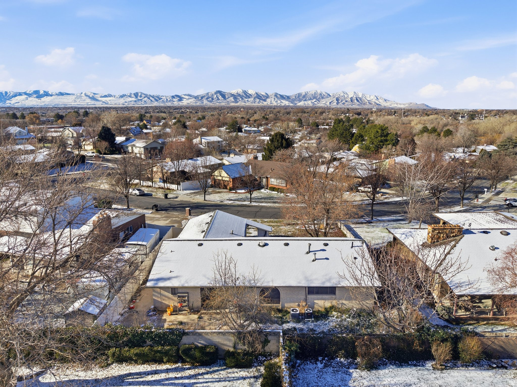 5071 S CLOVER CREST DR Murray, UT 84123