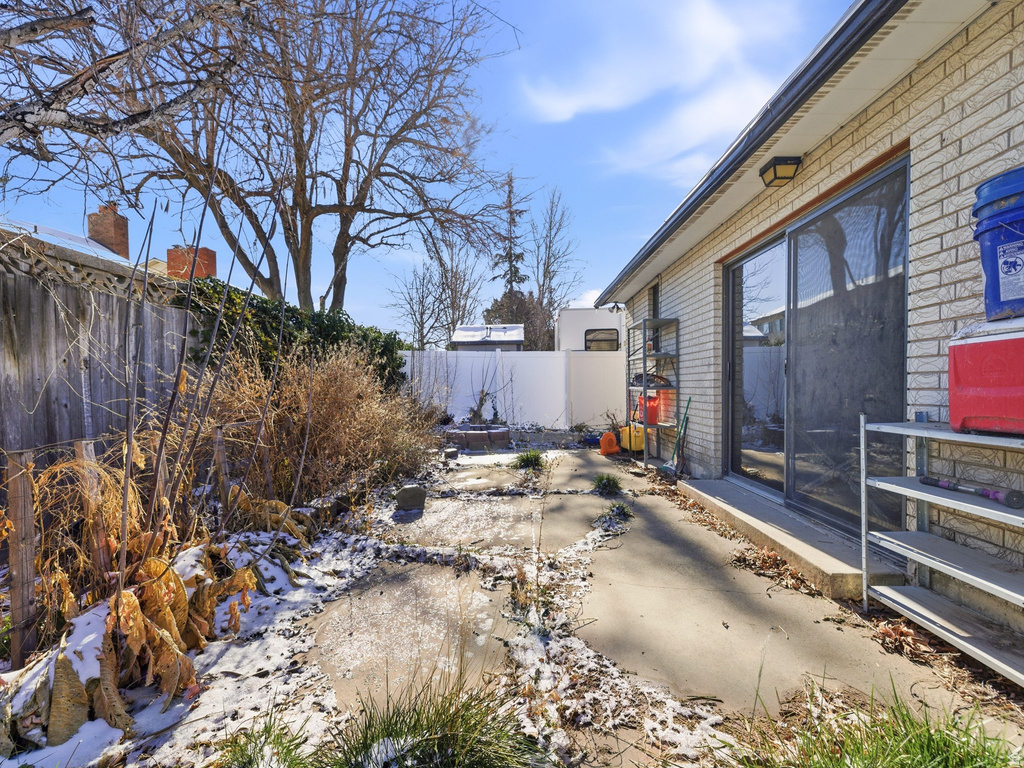 5071 S CLOVER CREST DR Murray, UT 84123