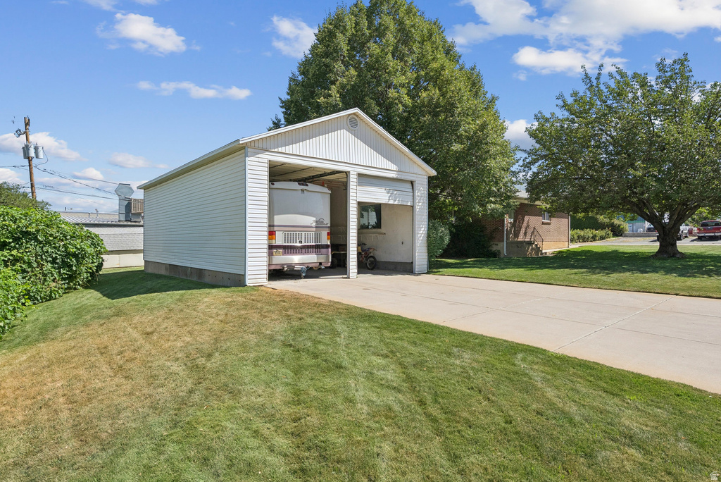 990 S 500 W Woods Cross, UT 84010