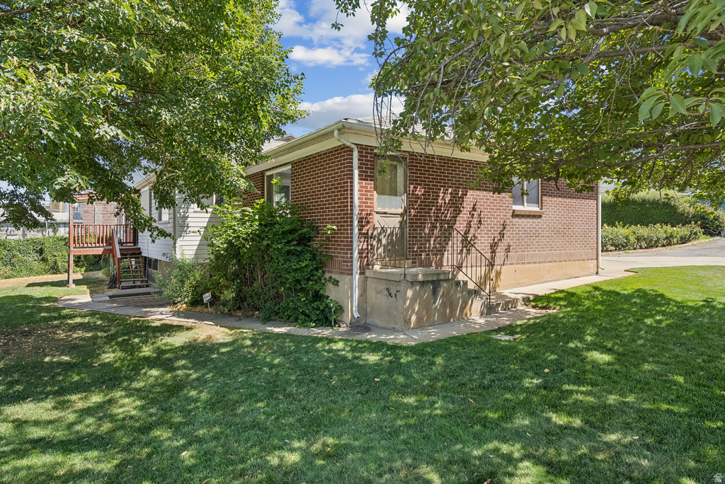 990 S 500 W Woods Cross, UT 84010