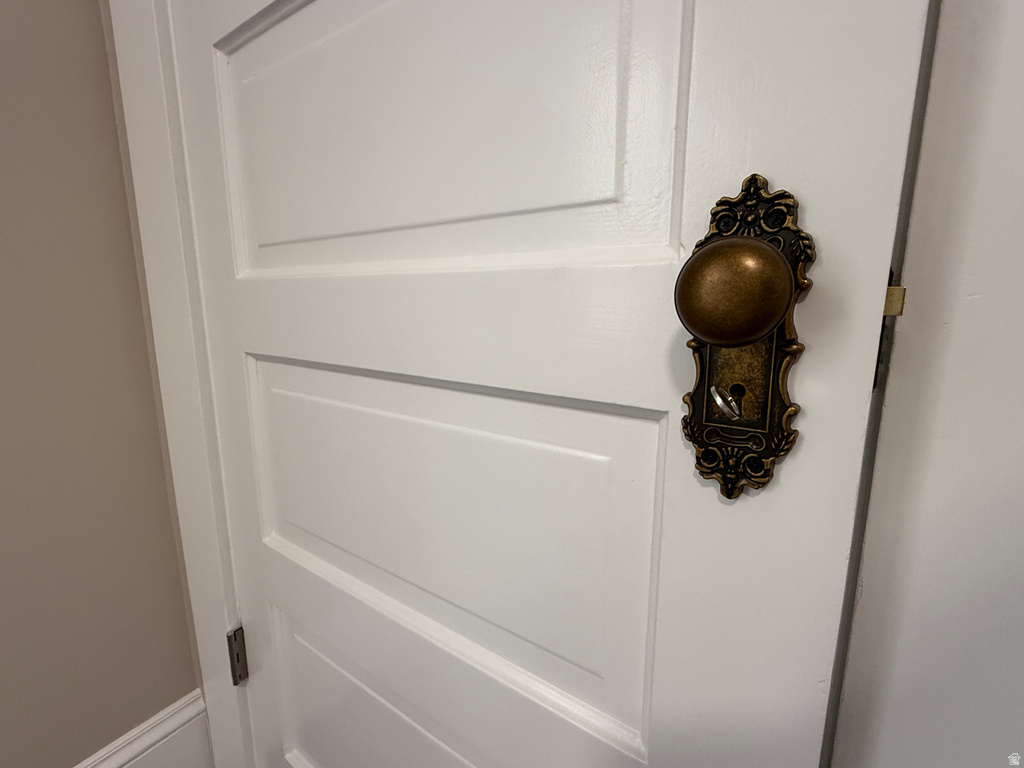 419 N H ST Salt Lake City, UT 84103