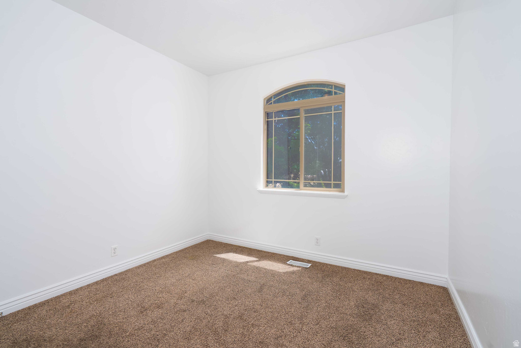 51 E 1100 S Vernal, UT 84078