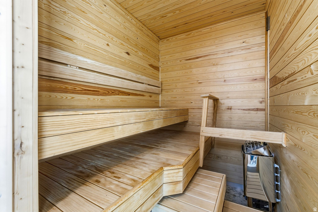 8526 E OVERLOOK DR Eden, UT 84310