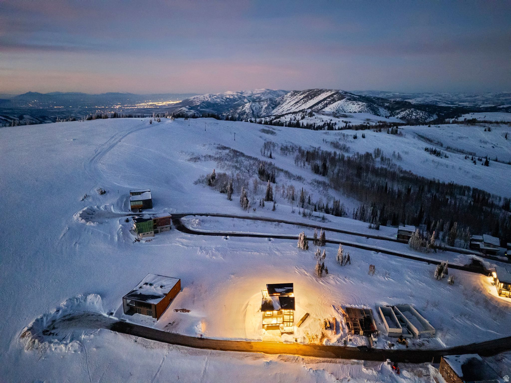 8526 E OVERLOOK DR Eden, UT 84310