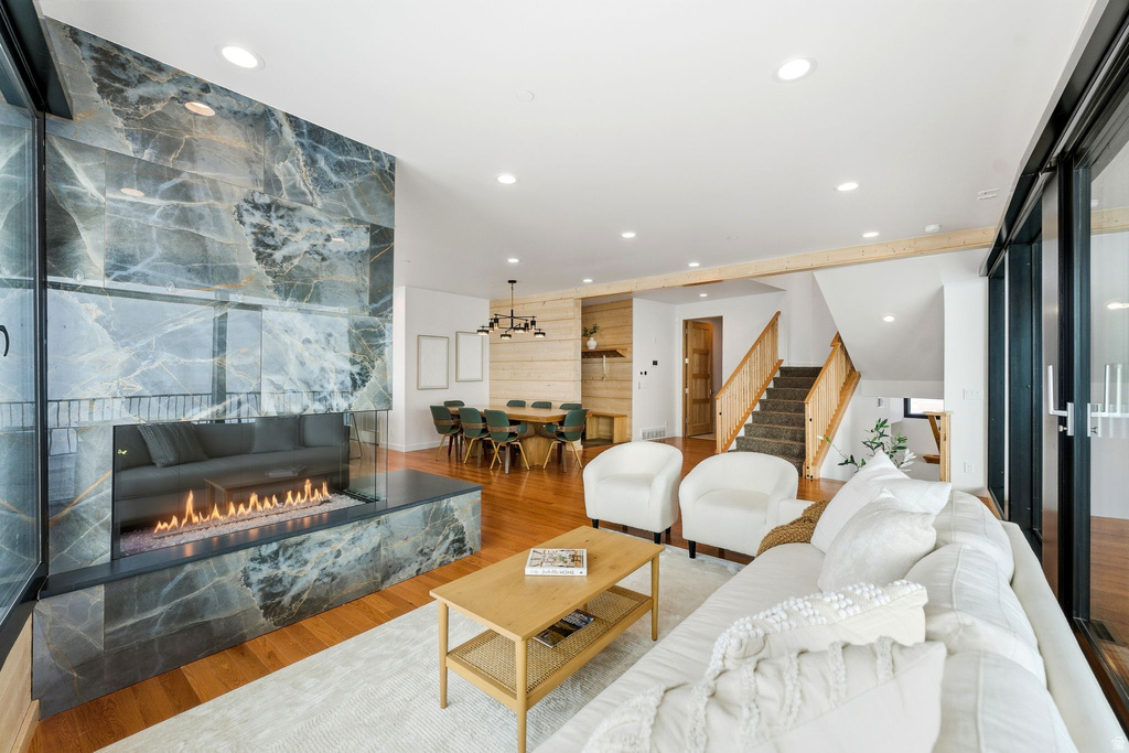 8526 E OVERLOOK DR Eden, UT 84310