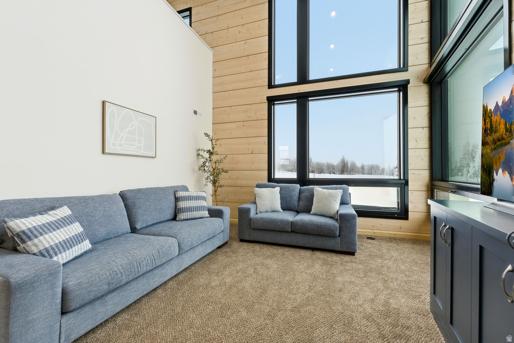 8526 E OVERLOOK DR Eden, UT 84310