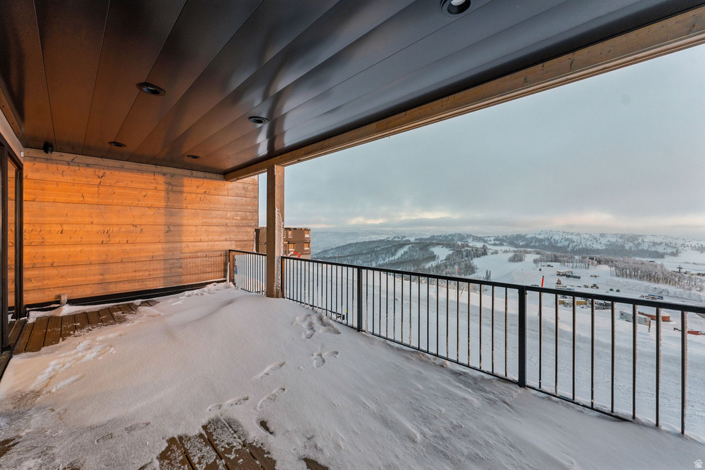 8526 E OVERLOOK DR Eden, UT 84310