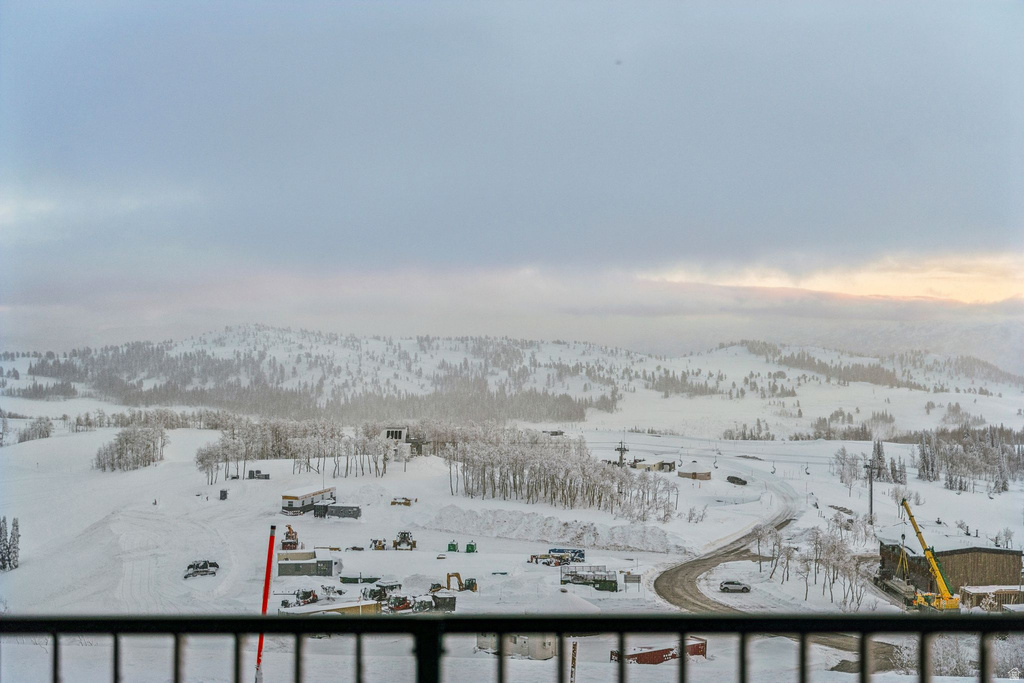 8526 E OVERLOOK DR Eden, UT 84310