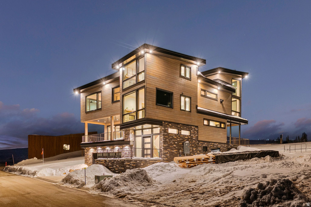 8526 E OVERLOOK DR Eden, UT 84310