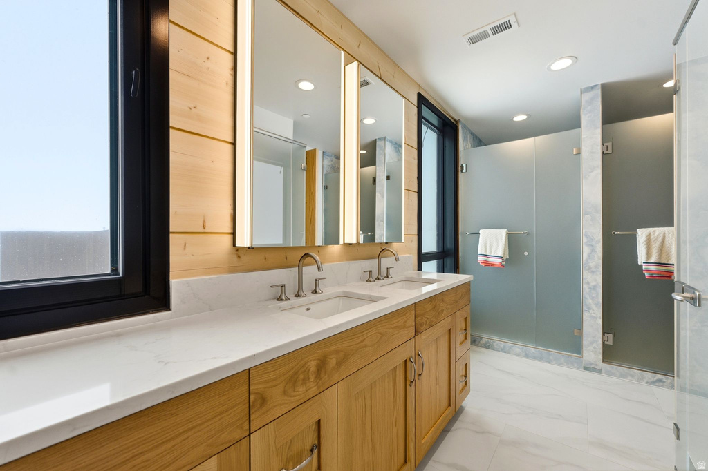 8526 E OVERLOOK DR Eden, UT 84310