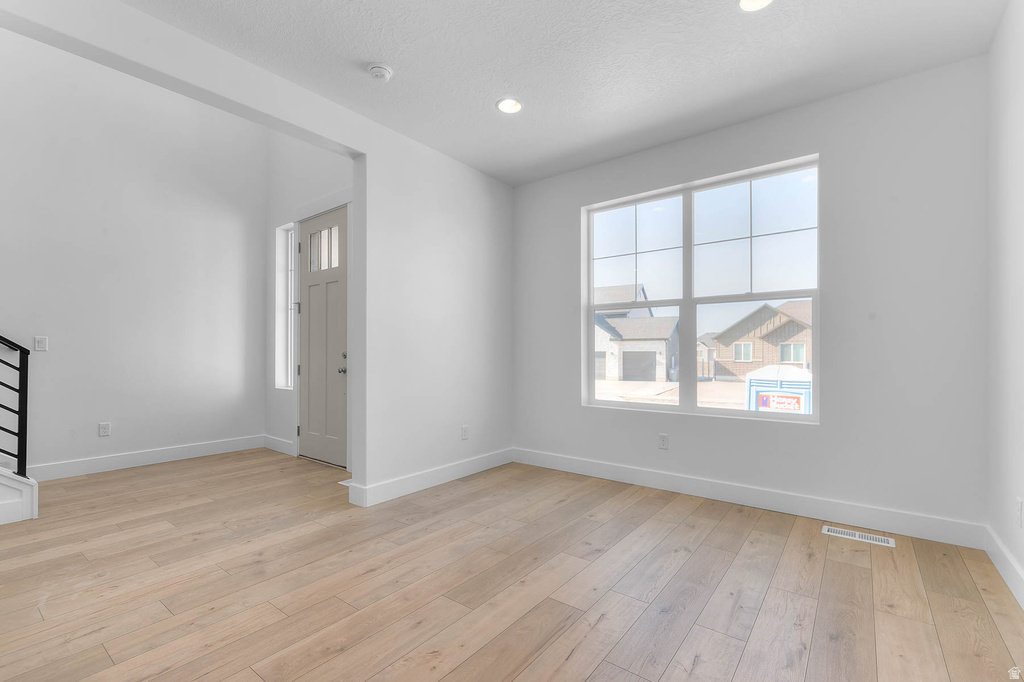 578 N BRIARWOOD LN Lindon, UT 84042