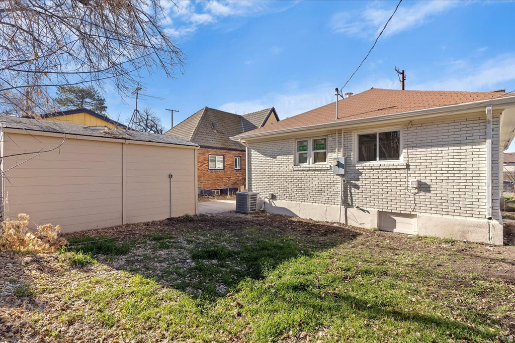 2327 S 700 E Salt Lake City, UT 84106