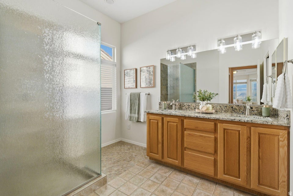 1866 W WIDE RIVER DR St George, UT 84790