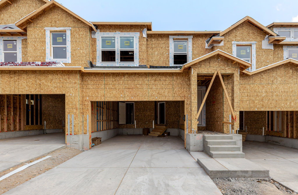 1524 W BANNER DR #817 Saratoga Springs, UT 84045